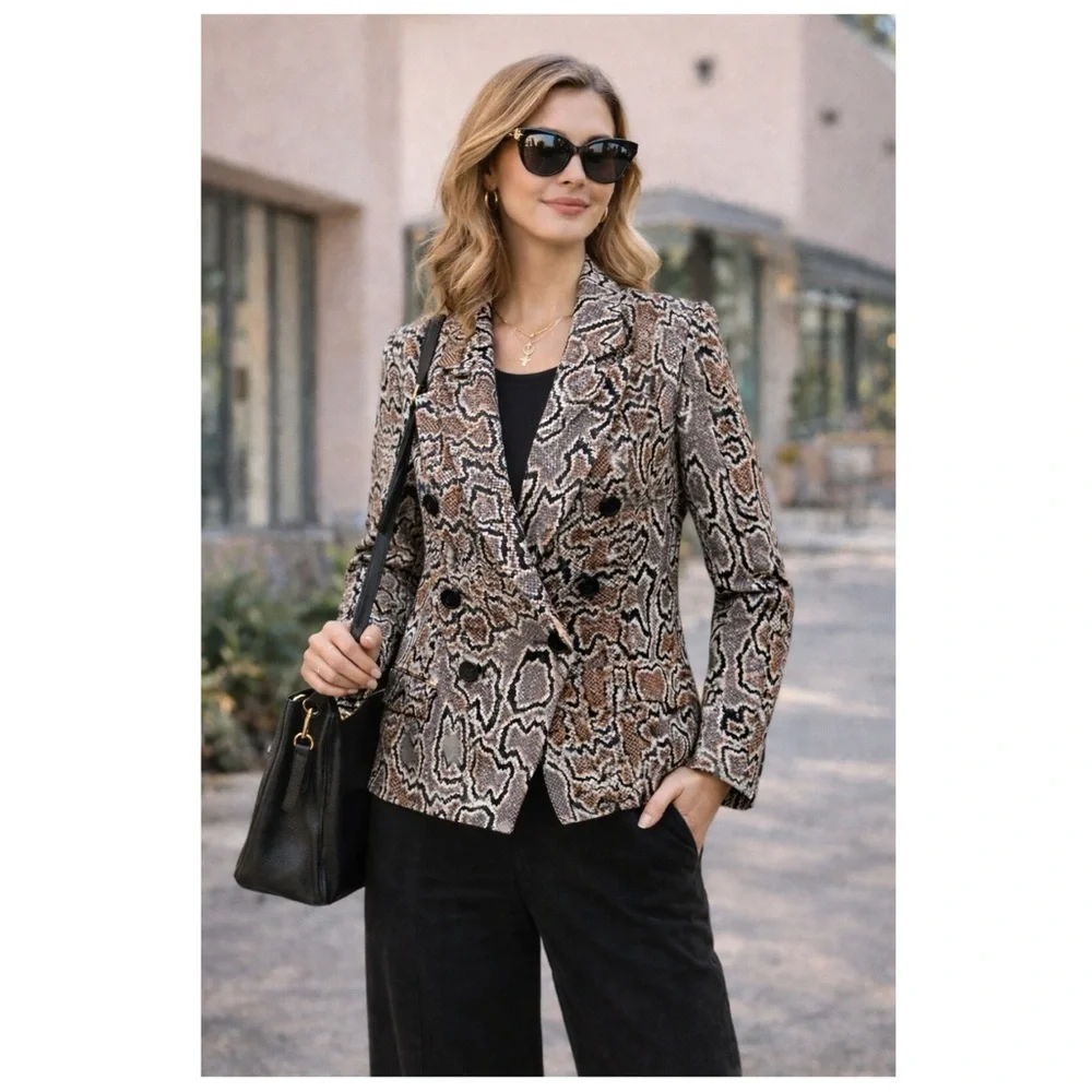 CAbi #3733 Python Blazer Snake‎ Print Tan Gray Jacket Sz 6 corpcore animal print